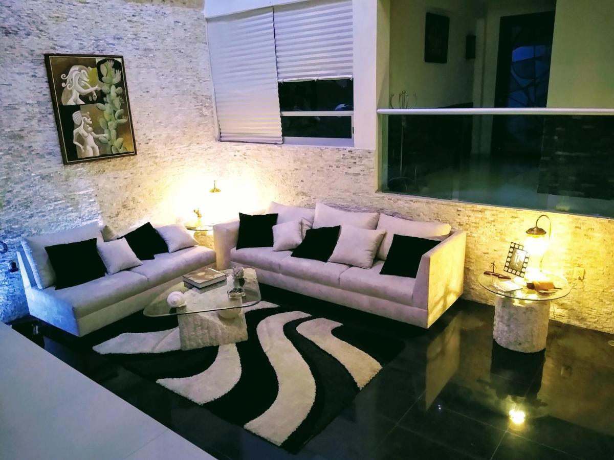 Habitaciones Business Class En Lomas De Angelopolis Tlaxcalancingo Ngoại thất bức ảnh