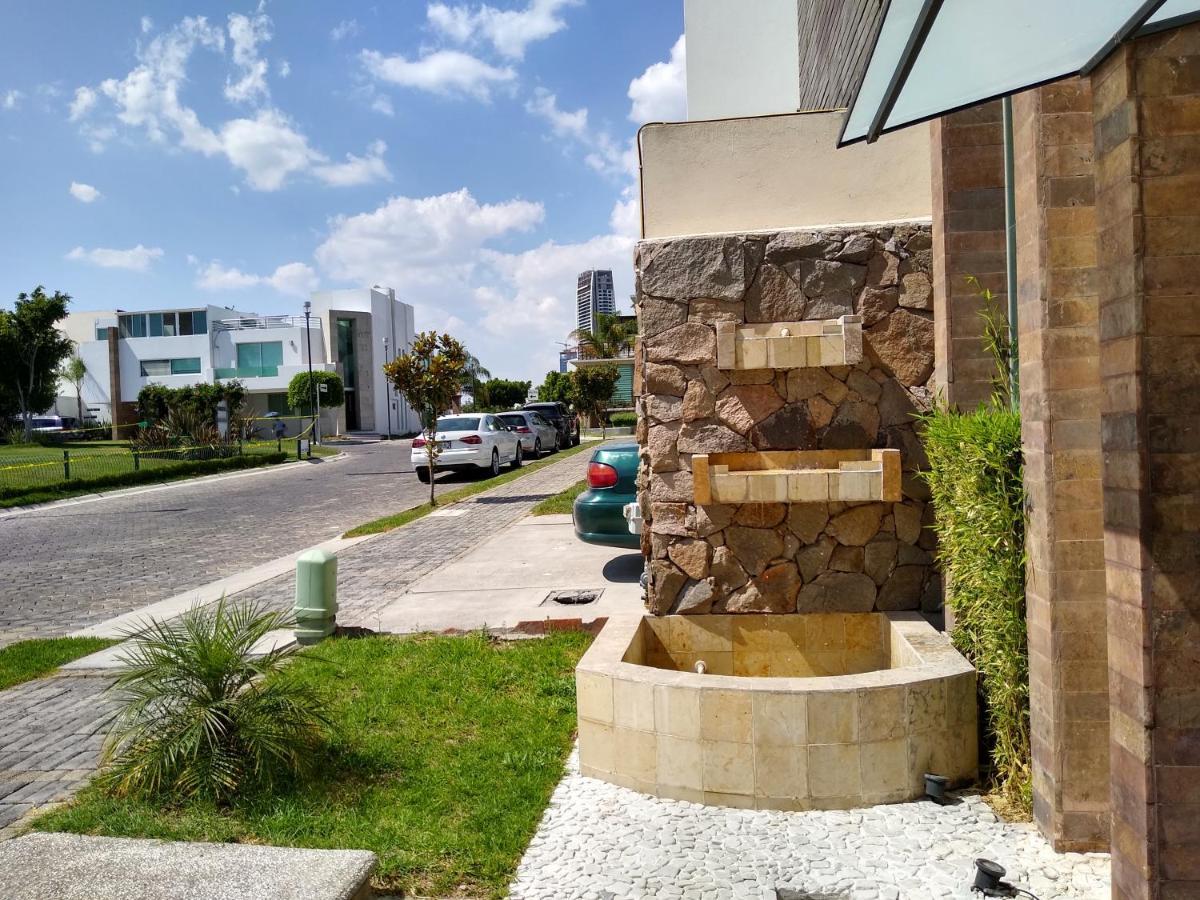 Habitaciones Business Class En Lomas De Angelopolis Tlaxcalancingo Ngoại thất bức ảnh